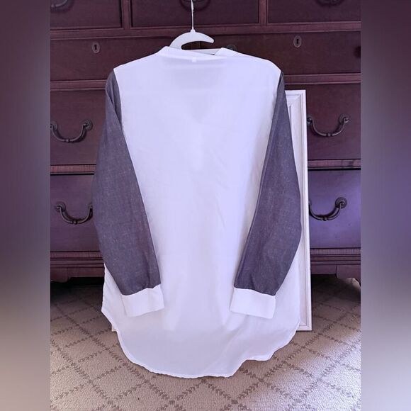 White long sleeved tunic with faux gray V neck overlay with cross NWOT L - Picture 2 of 11
